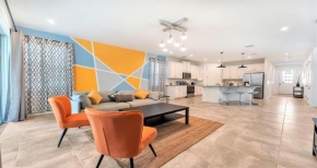 THEMED Family VILLA with Pool Spa near DISNEY